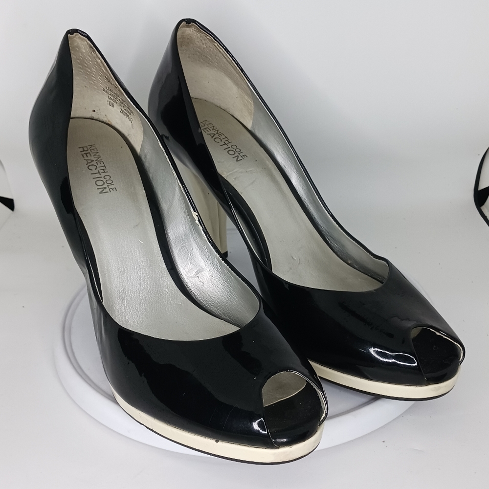 Kenneth Cole Reaction